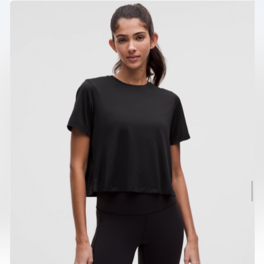 Lululemon Ultralight Crop Tee